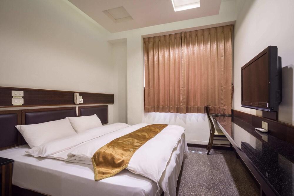 Twinstar Hotel Taichung Eksteriør bilde