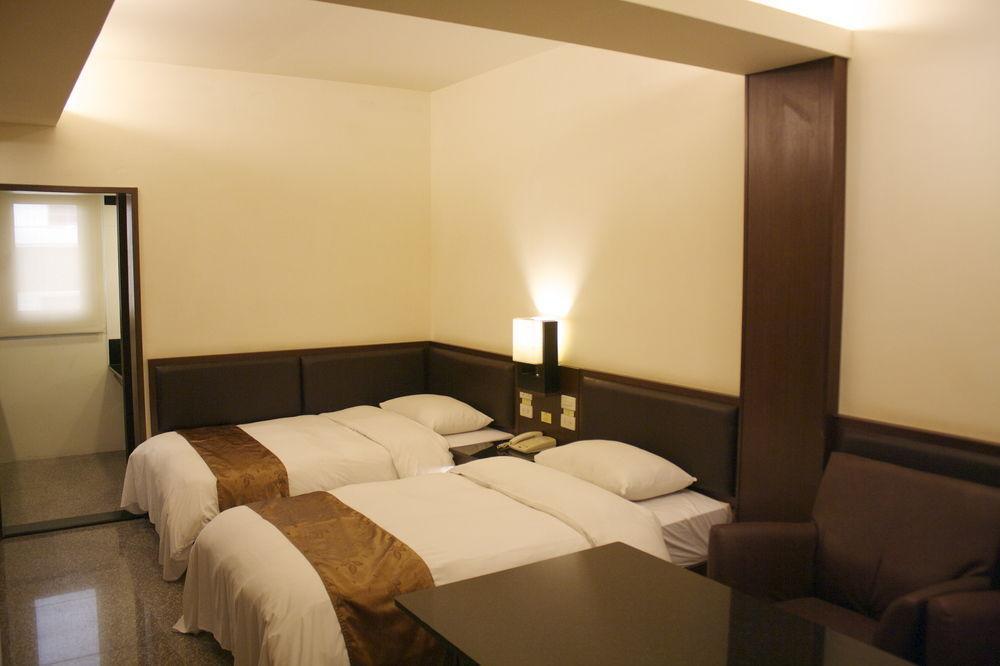 Twinstar Hotel Taichung Eksteriør bilde