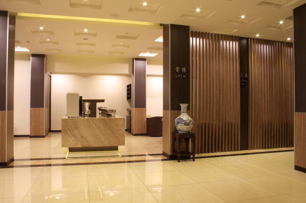 Twinstar Hotel Taichung Eksteriør bilde