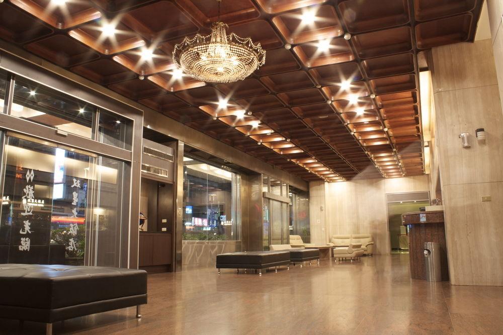 Twinstar Hotel Taichung Eksteriør bilde