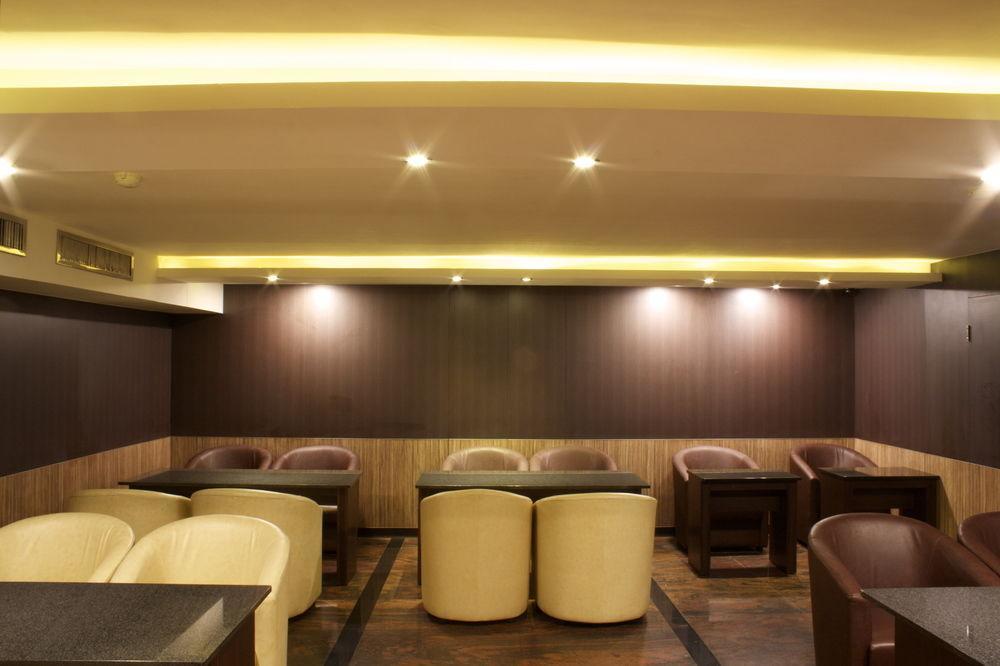 Twinstar Hotel Taichung Eksteriør bilde