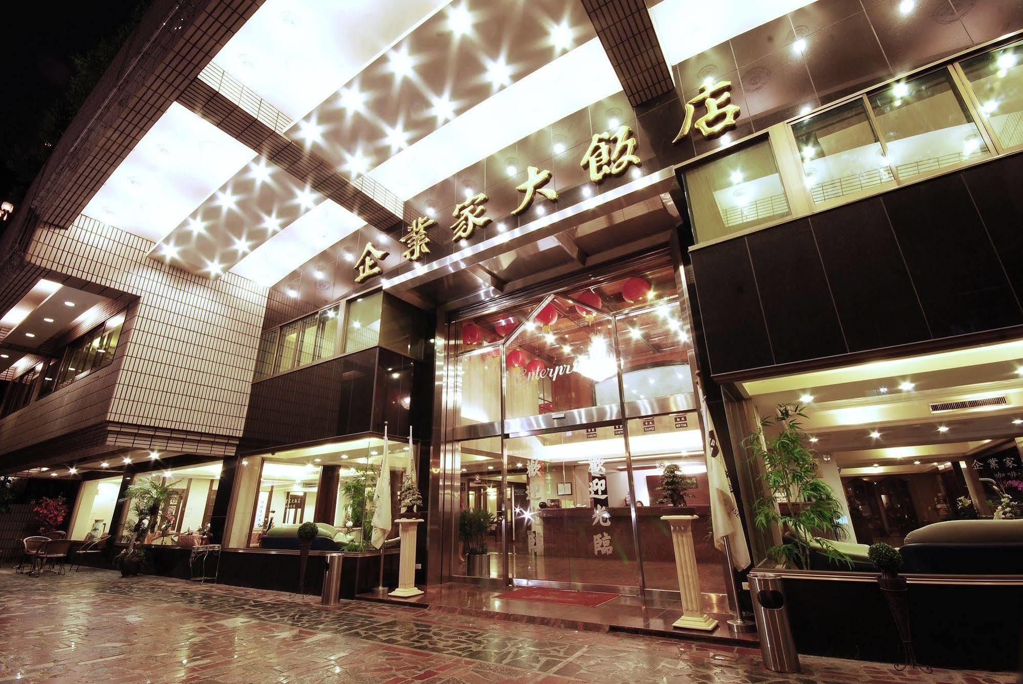 Twinstar Hotel Taichung Eksteriør bilde